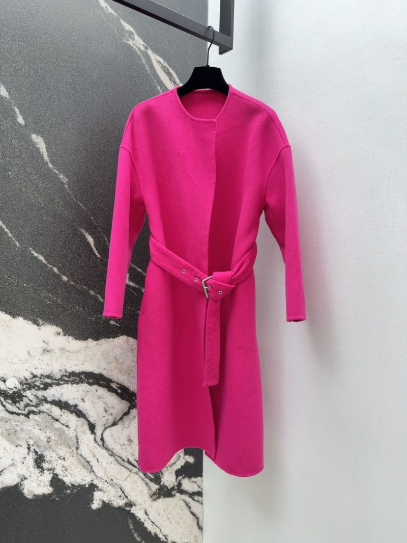 chr1st1an D10r outwear